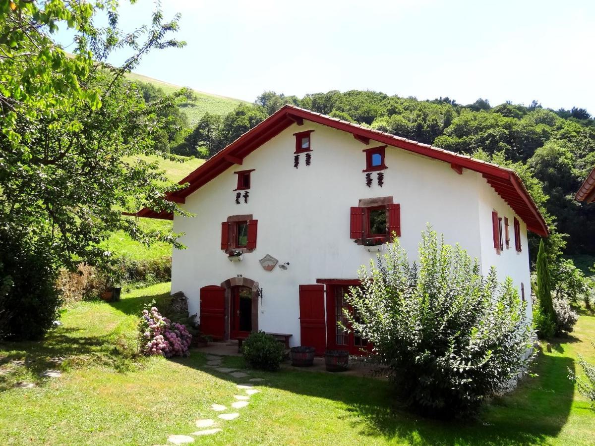 Chambres D'Hotes Idiartekoborda Saint-Etienne-de-Baigorry Bagian luar foto